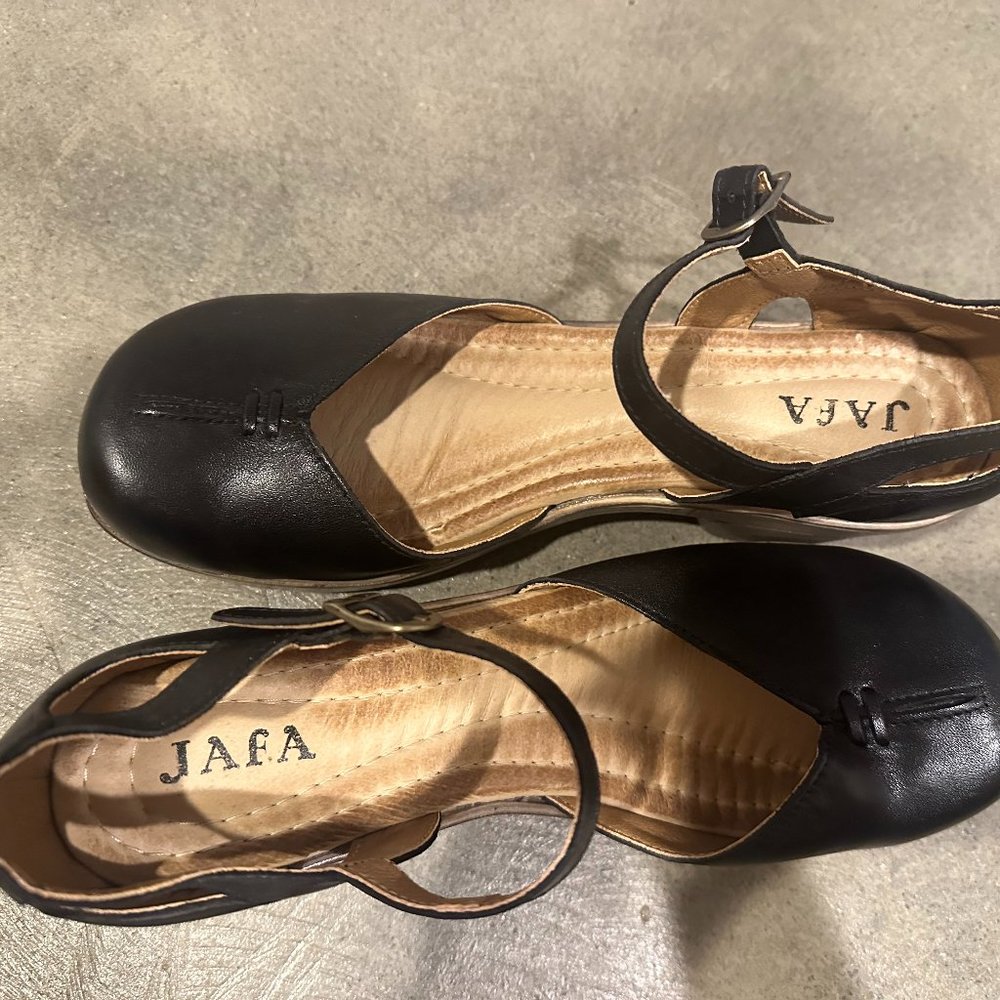 Jafa Handmade Leather Platform Clog